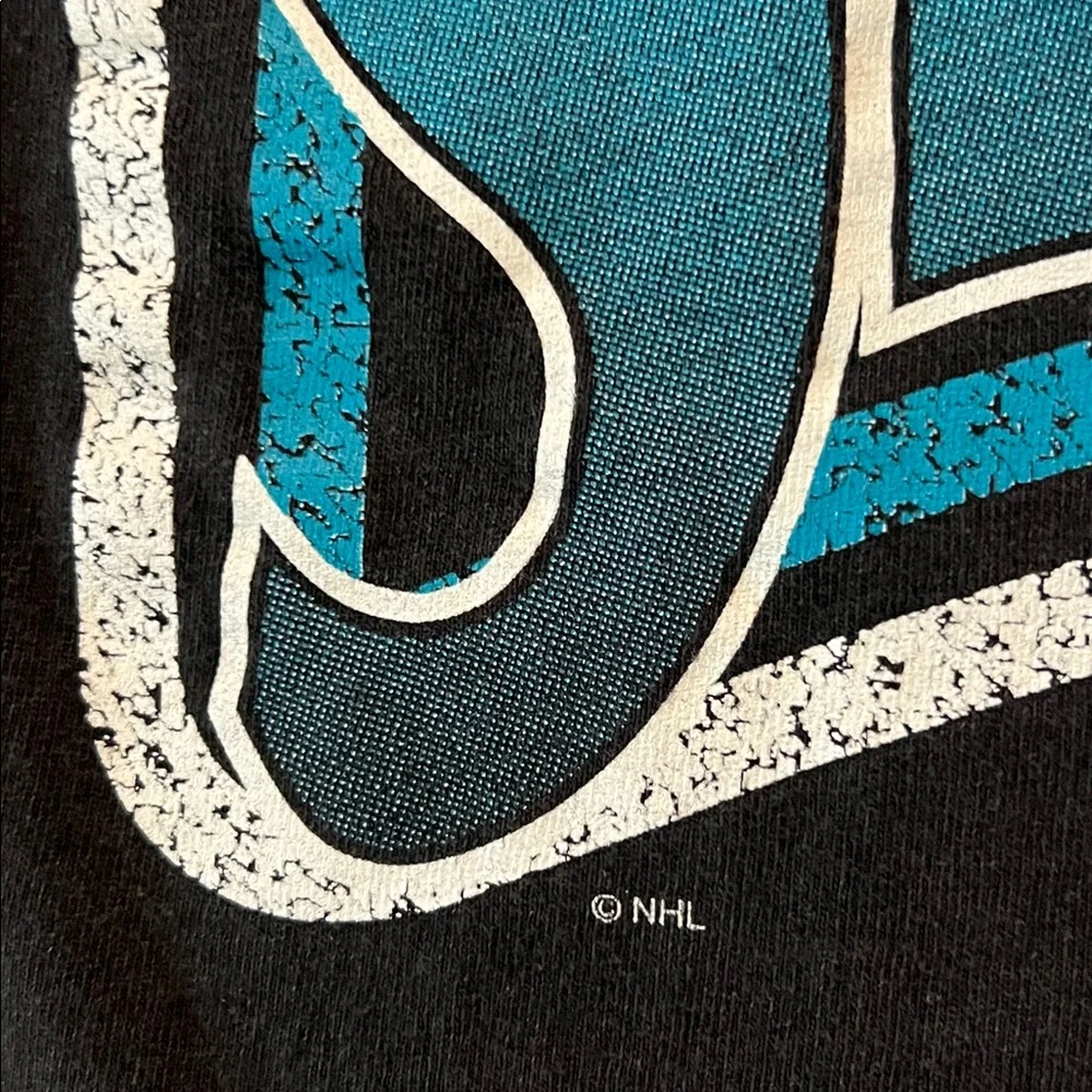 Vintage Hanes Single Stitch 90s NHL San Jose Sharks‎ Black Tshirt, Adult Large